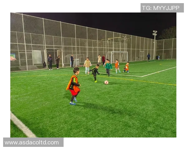 墨西哥足球队守门员英雄：从绿茵场上的英勇防守到国家队的顶梁柱