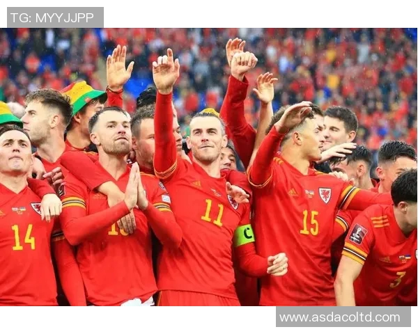 足球场上舞动激情 外国球星独特舞蹈风采展现比赛魅力 足球场上舞动激情 外国球星独特舞蹈风采展现比赛魅力